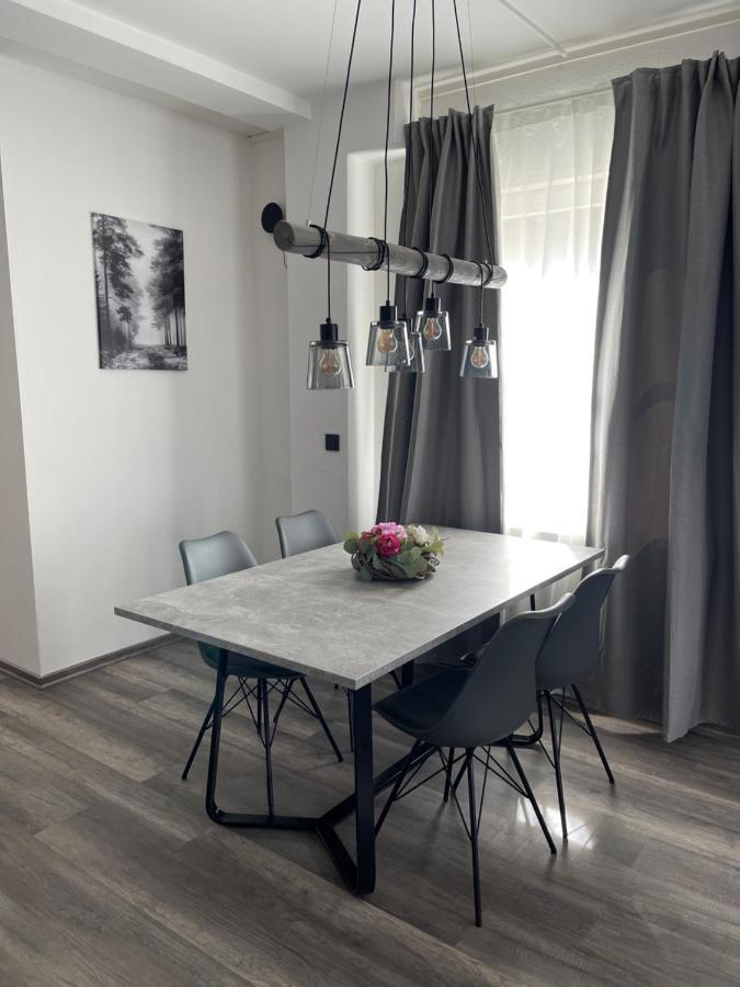 Ferien Am Markt - Appartement Zweiundzwanzig Quedlinbourg Extérieur photo